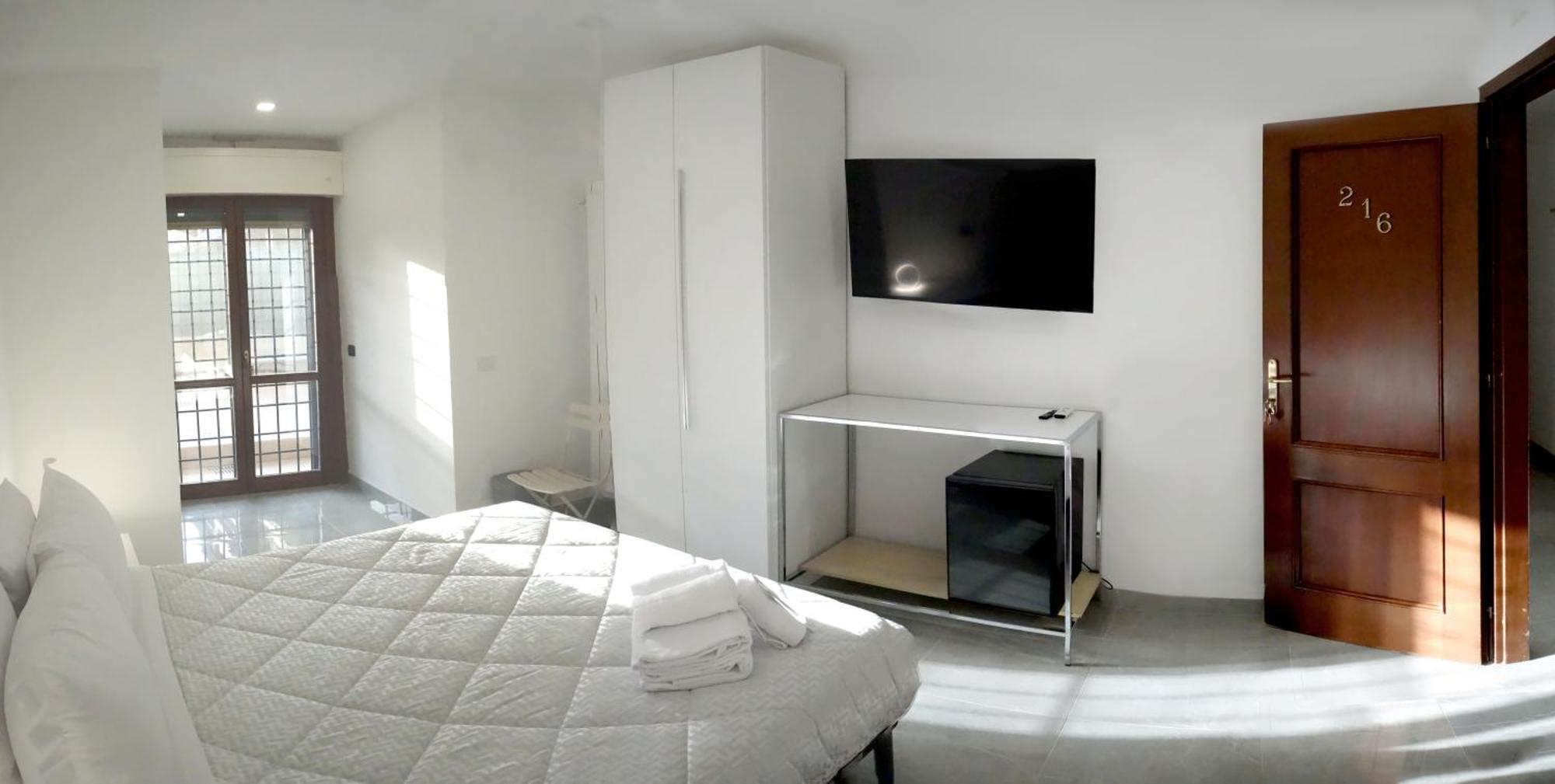 La Fiera Guesthouse Ф'юмічіно Екстер'єр фото