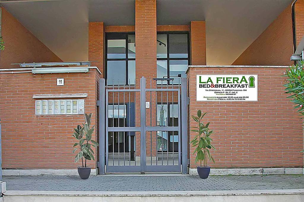 La Fiera Guesthouse Ф'юмічіно Екстер'єр фото