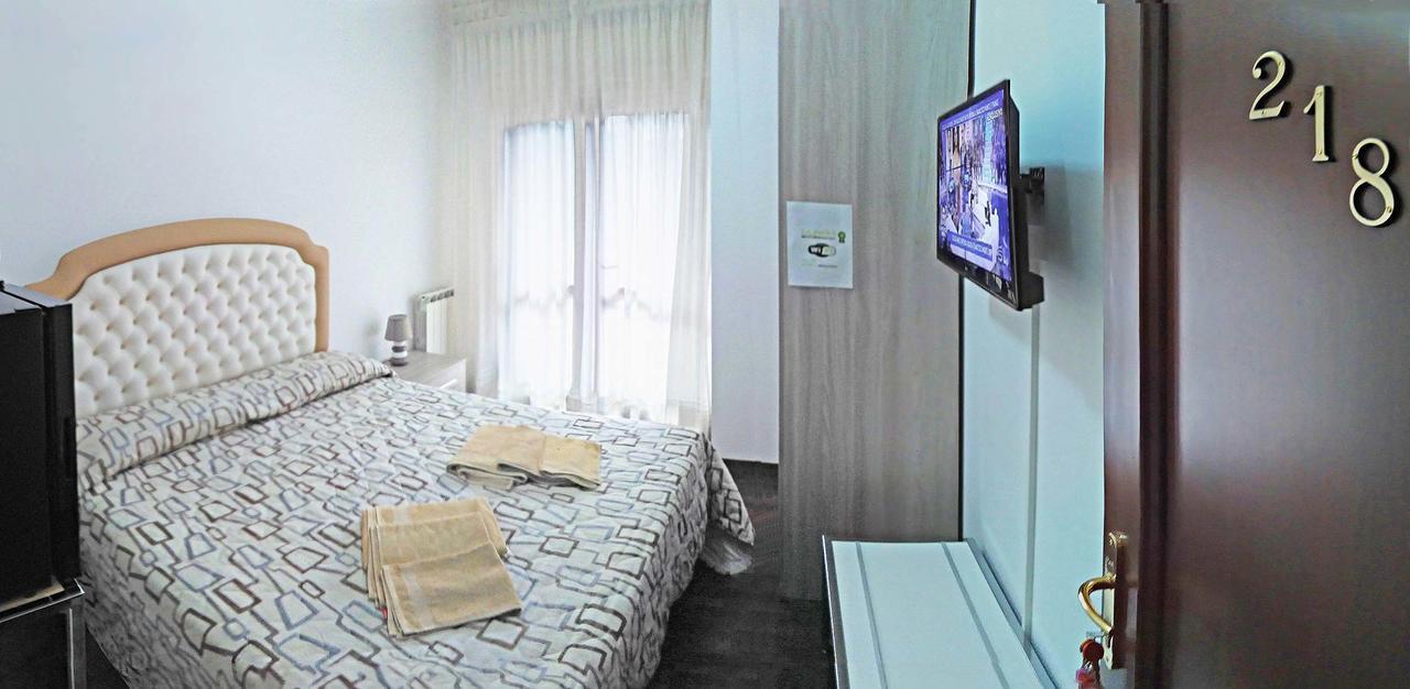 La Fiera Guesthouse Ф'юмічіно Екстер'єр фото
